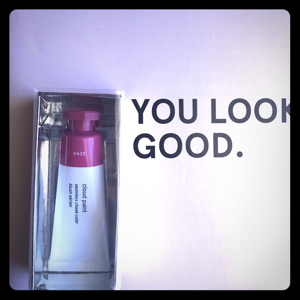 Glossier Cloud Paint in Haze